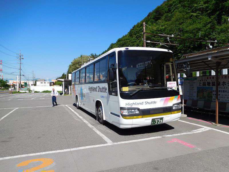 Photograph of The bus which takes you from Shin-Shimashima to Kamikochi